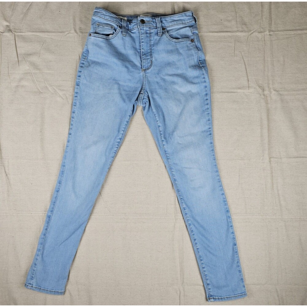 Universal Thread Women’s High Rise Skinny Jeans Size 6 / 28R Light Wash Denim